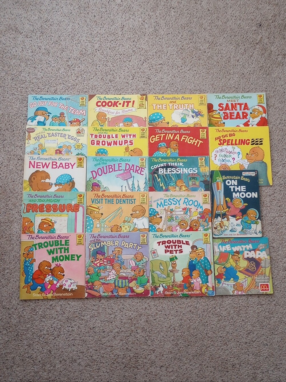 Huge Lot Of The Berenstain Bears Books Kids Read Homeschool School 19 Total
